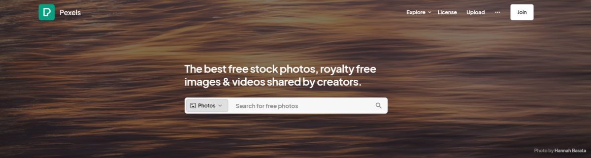Pexels homepage screenshot featuring modern and free stock photos for commercial use.